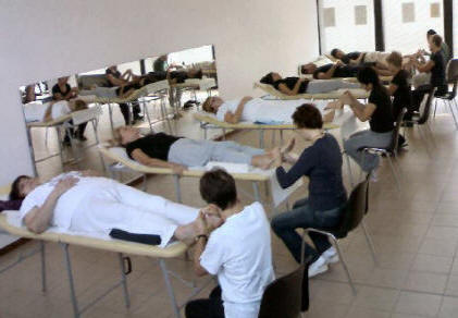 Santa Caterina - Sarzana, sede dei corsi di riflessologia plantare cinese On Zon Su� clicca per info corsi