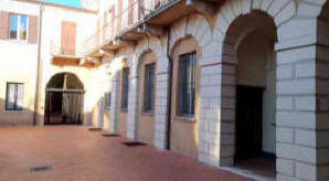 Palazzo Freddi Mantova Sede Corsi Riflessologia plantare on zon su a Mantova