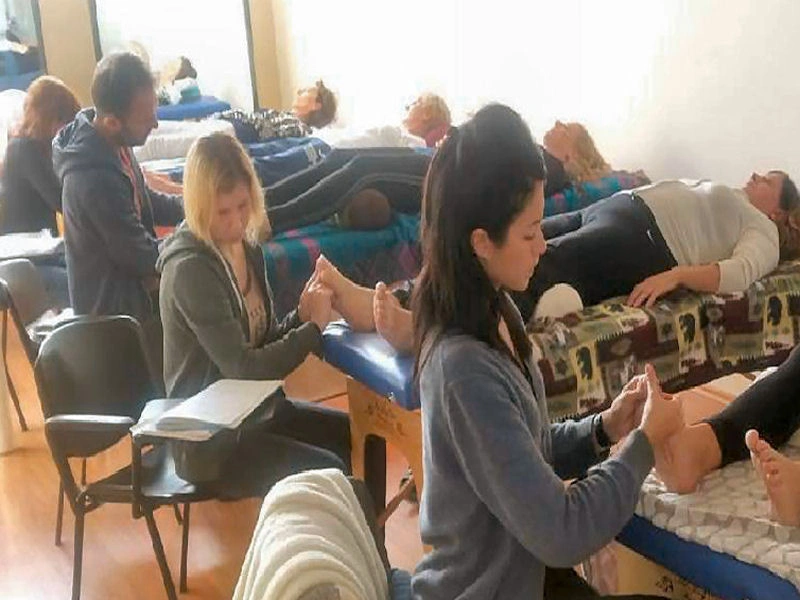 Corso di Riflessologia Plantare On Zon Su a Verona